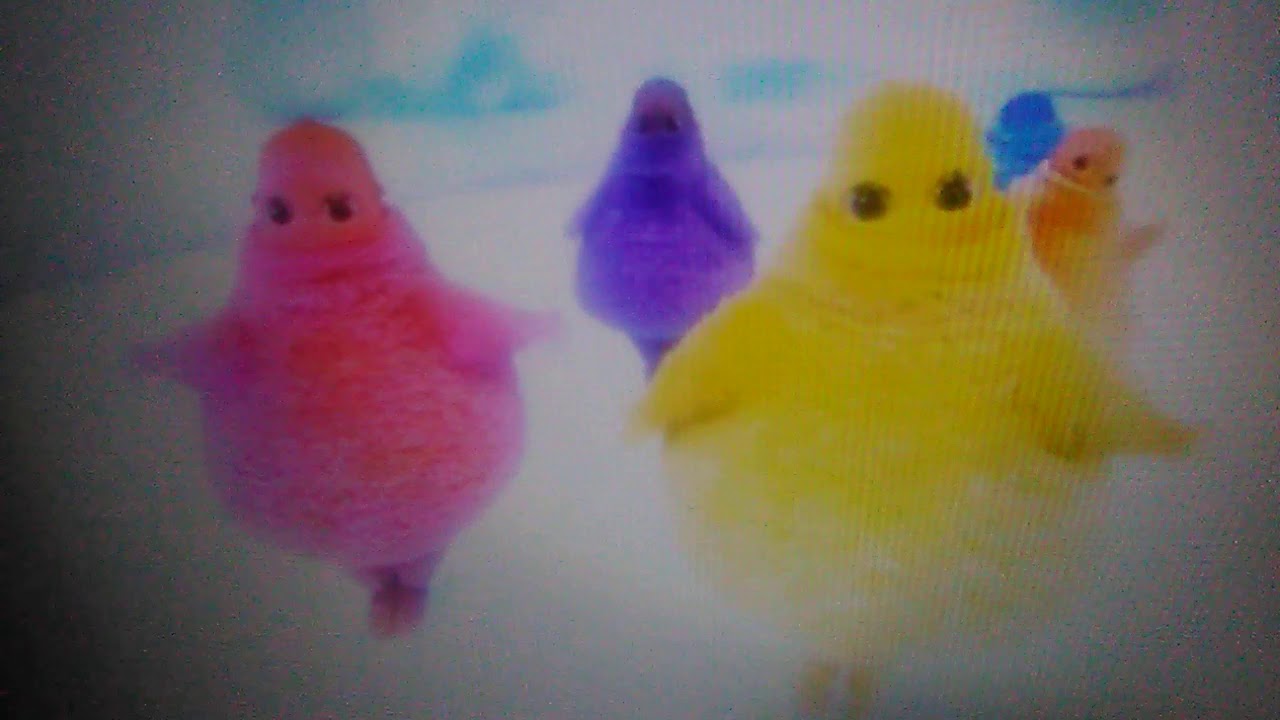 The Boohbahs Circle Their Arms To The Red Balloon - YouTube