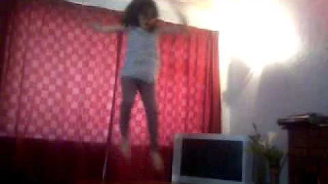A girl dance ment to be