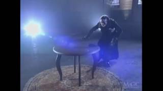 SPOOKY SEANCE MAKES TABLE FLOAT IN MID AIR!
