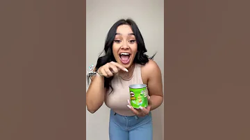 Andrea Isaac Pringles Smell Funny Vedio 