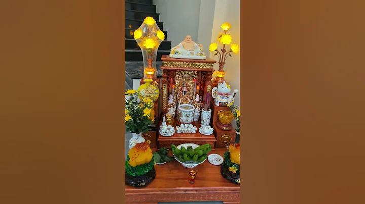 Thờ thần tài thổ địa với tượng di lạc thêm tài lộc và may mắn