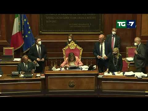 Senato: Lega, Forza Italia e M5S non votano. Il governo ottiene la fiducia con soli 95 sì