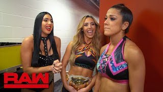 Bayley can't reach Sasha Banks: Raw Exclusive, April 15, 2019