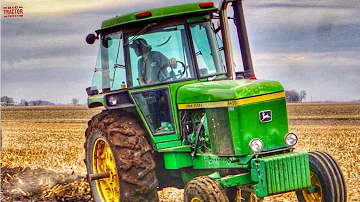 Kolik HP má traktor John Deere 4430?