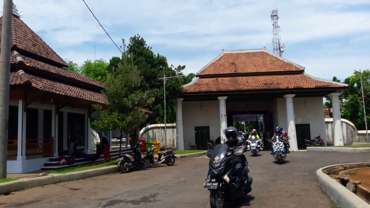 Komunitas NMAX Sowan Rembang YouTube