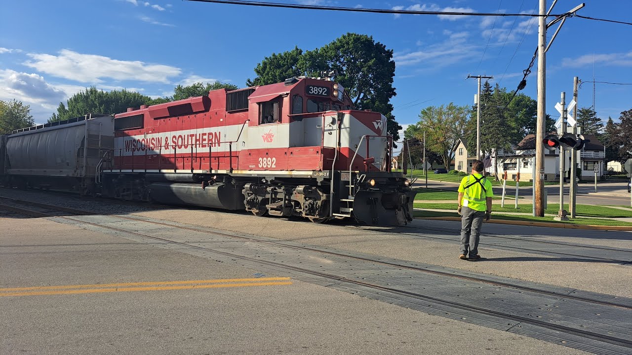WSOR 3892 L545 Eden Wisconsin End Of Line Here Don't go west bend ...
