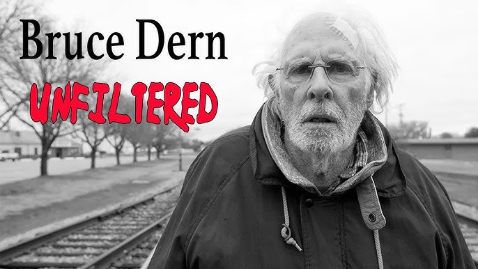 Katta kokrakli Sienna ozini yotoqxonadagi yigitga beradi Keksa ayolning katta dumbasi