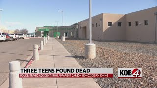 Police: 3 teens found dead in garage in Edgewood