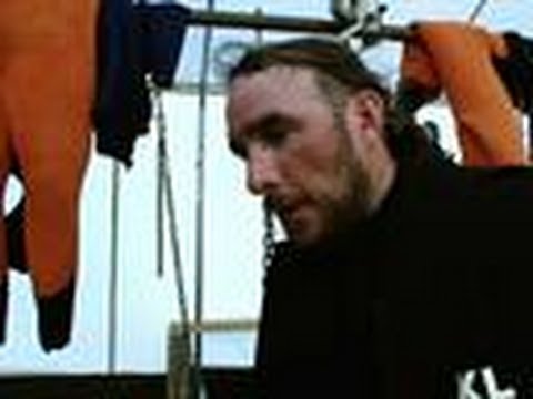 First Dive Freak Out | Bering Sea Gold: Under the Ice - YouTube