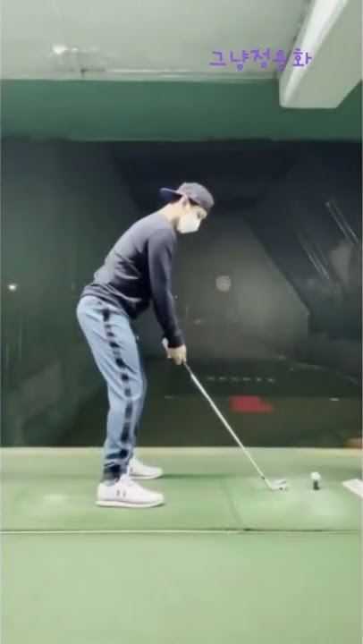 Good shot 'Jung Yonghwa 😎🤙