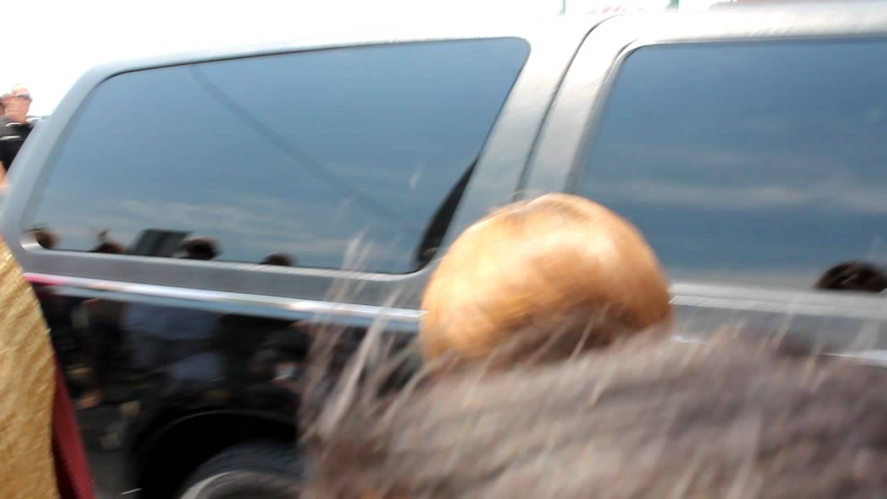 Phillip Phillips and His Dad Donnie in Limo..Phillip Being Silly.....