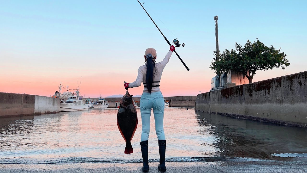 First challenge. A girl who catches a big fish🎣Get the biggest