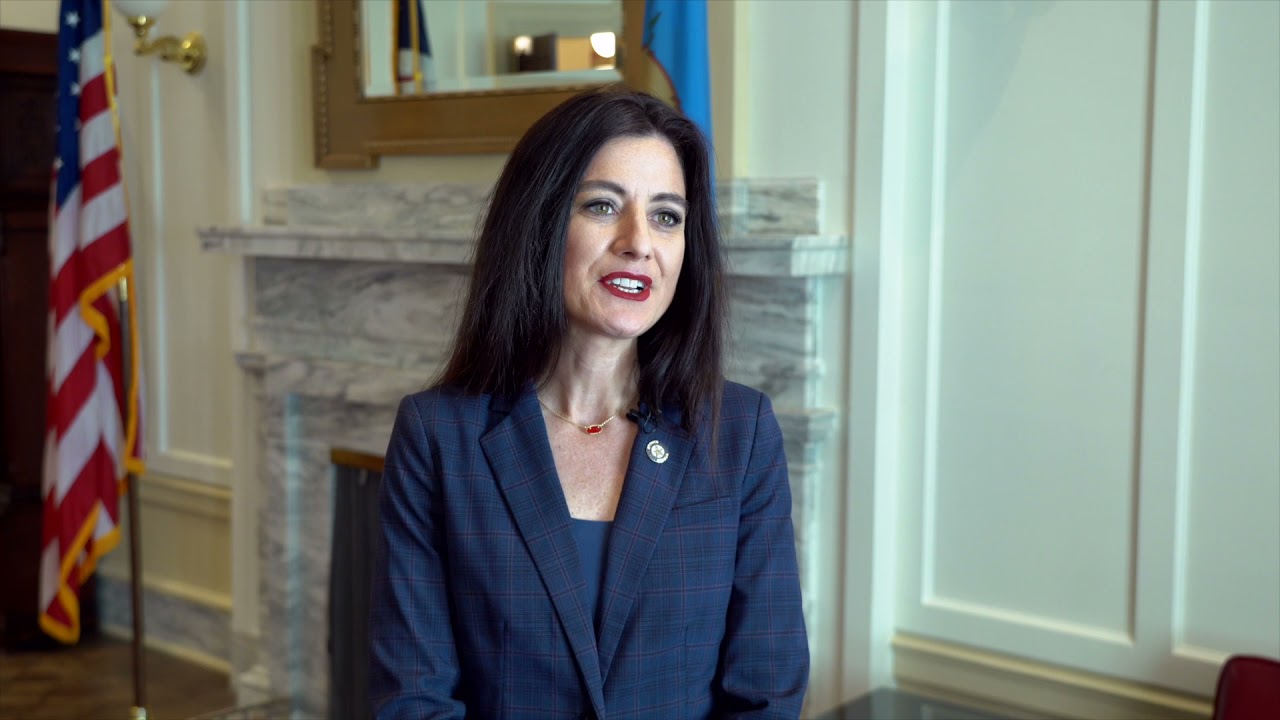 Senate adopts resolution recognizing Teacher Appreciation Week and honoring Oklahoma educators