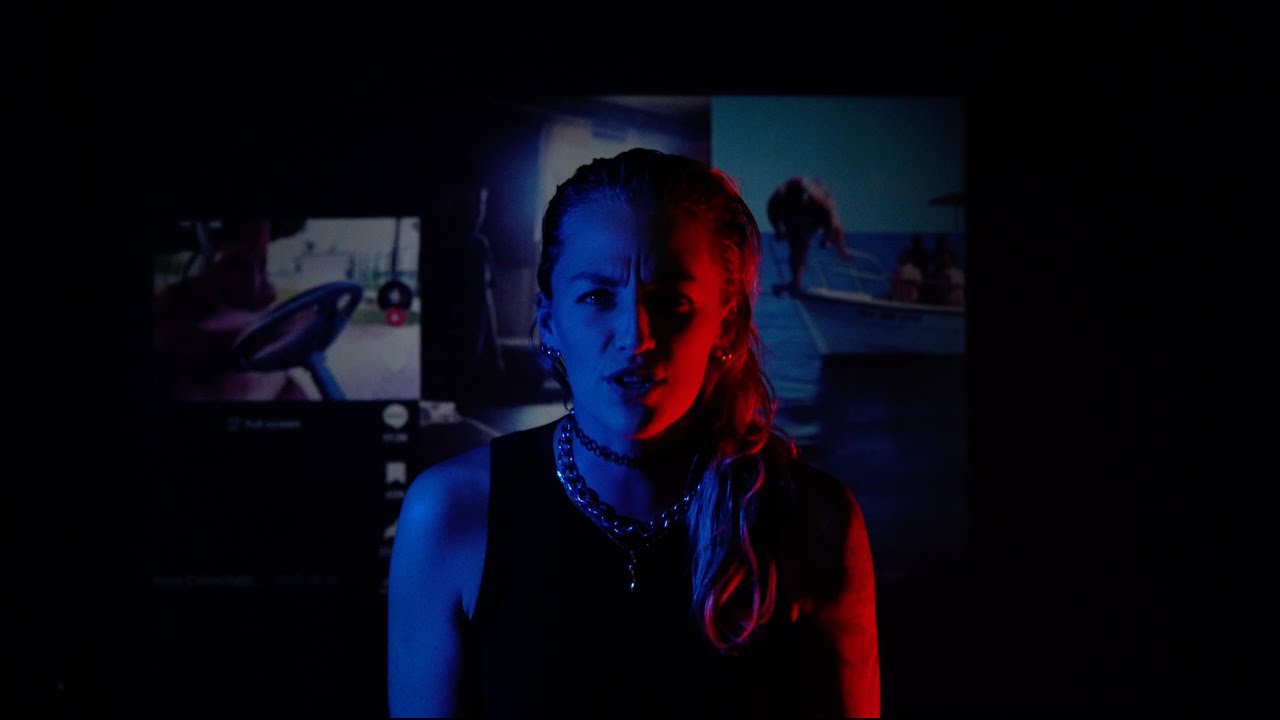 MAIASAURA - EVERYTHING FEELS WRONG (Official Music Video)