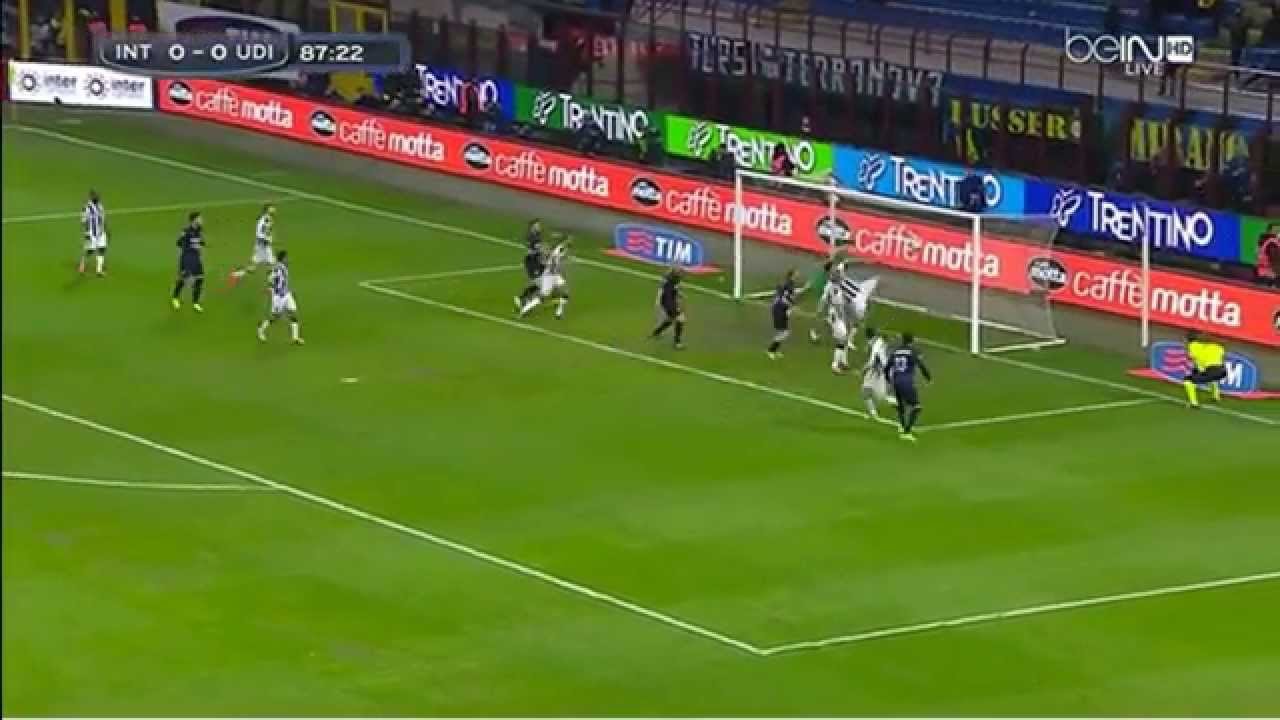 голкипер «Удинезе» Симоне Скуффет || Великолепный сейв || magnificent seiv ||