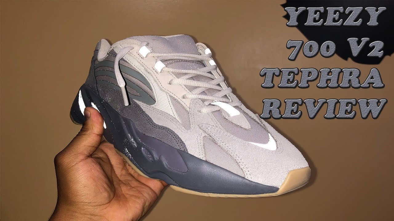 yeezy 700 v2 3m