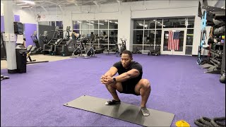 Deep Squat Hold (Prying Squat) | Hip & Ankle Mobility | Lionstrong
