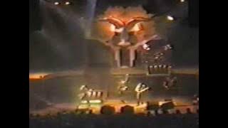 Download lagu Judas Priest-Love Bites-Montreal Canada 84
