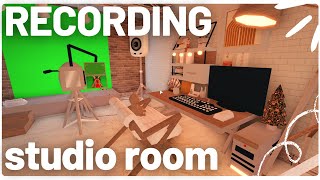 How To Make a Recording Studio Room in Bloxburg?