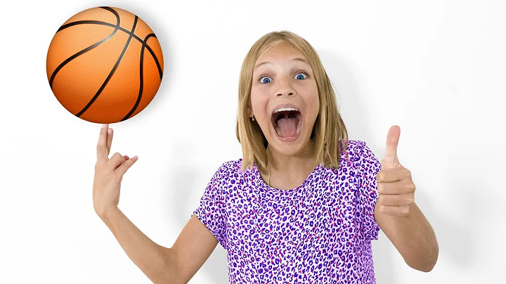 Toy basketball play with Amelia, Avelina and Akim