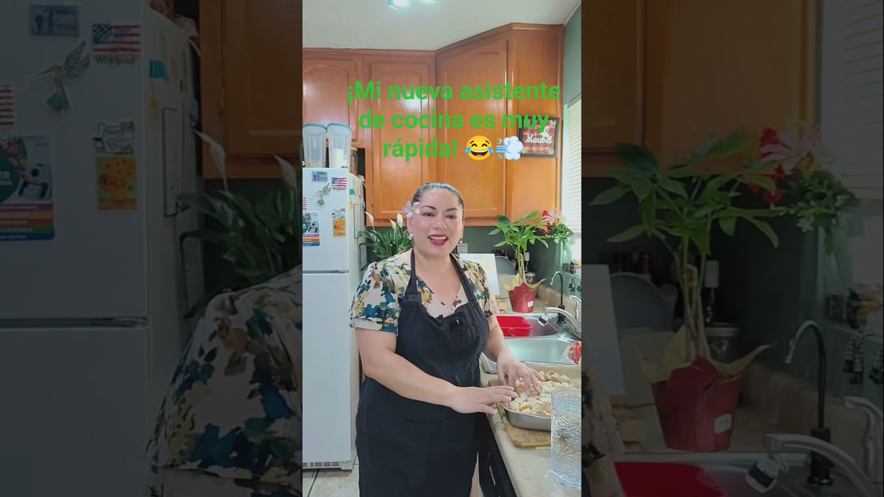 ¡Alerta en la cocina! Una 'abeja negra' reclama su territorio 🐝🖤😂​#RanchoElColibrí #Comedia