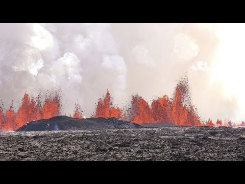 FLUCH UND SEGEN DER VULKANE: Die unheimliche Macht der Feuerberge | WELT Reportage