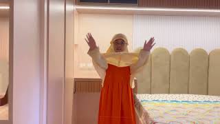 Jinglish Early In The Morning - Michelle Aluna