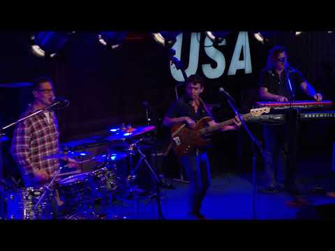 Nace Brothers - Rock Bottom (live)