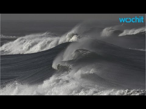 Frozen 'Slurpee' Waves Lick the Shores of Nantucket