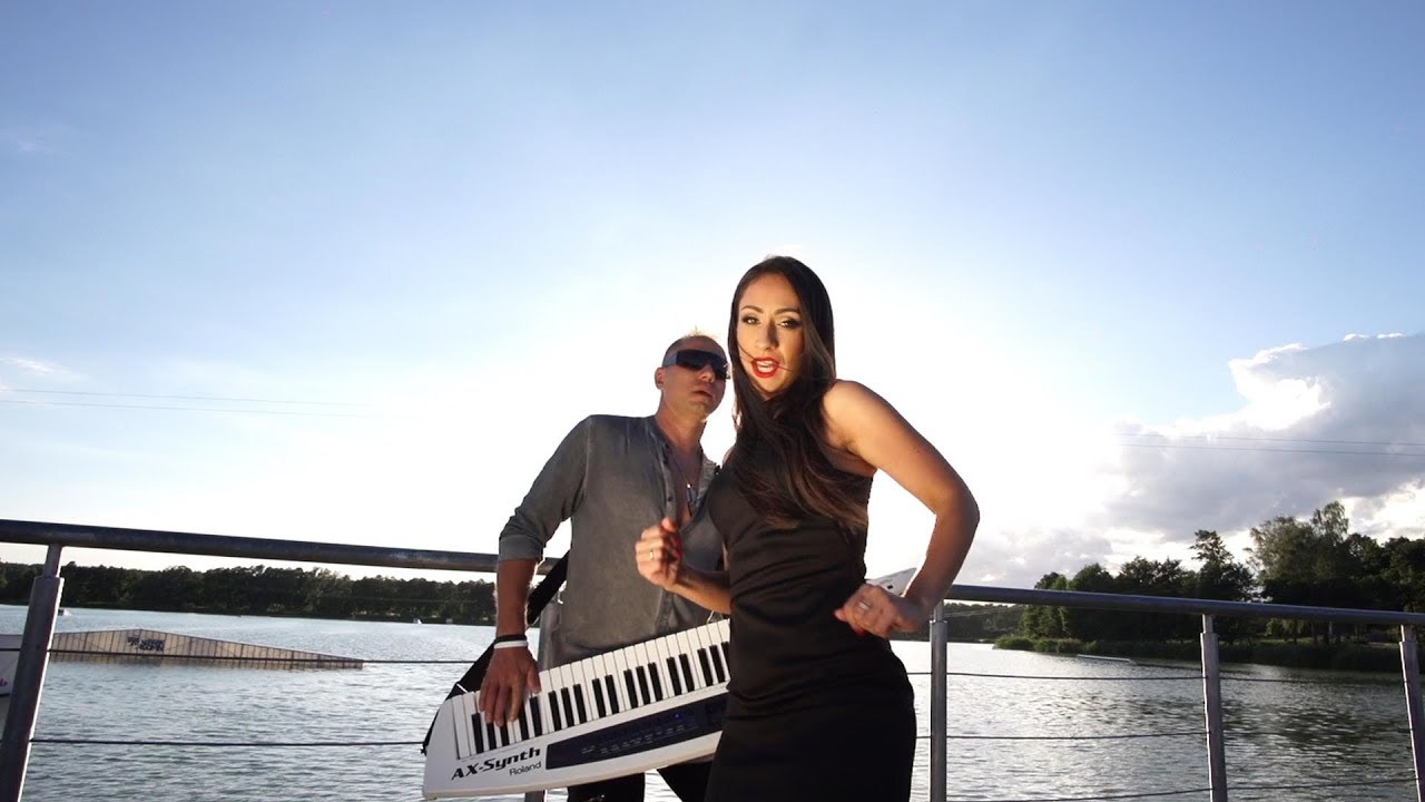 2MAGIC - Rysa na szkle (2017 Official Video)