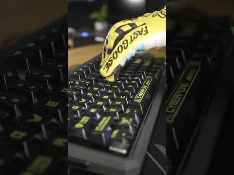 Игровая клавиатура CYBER01 от MelGeek