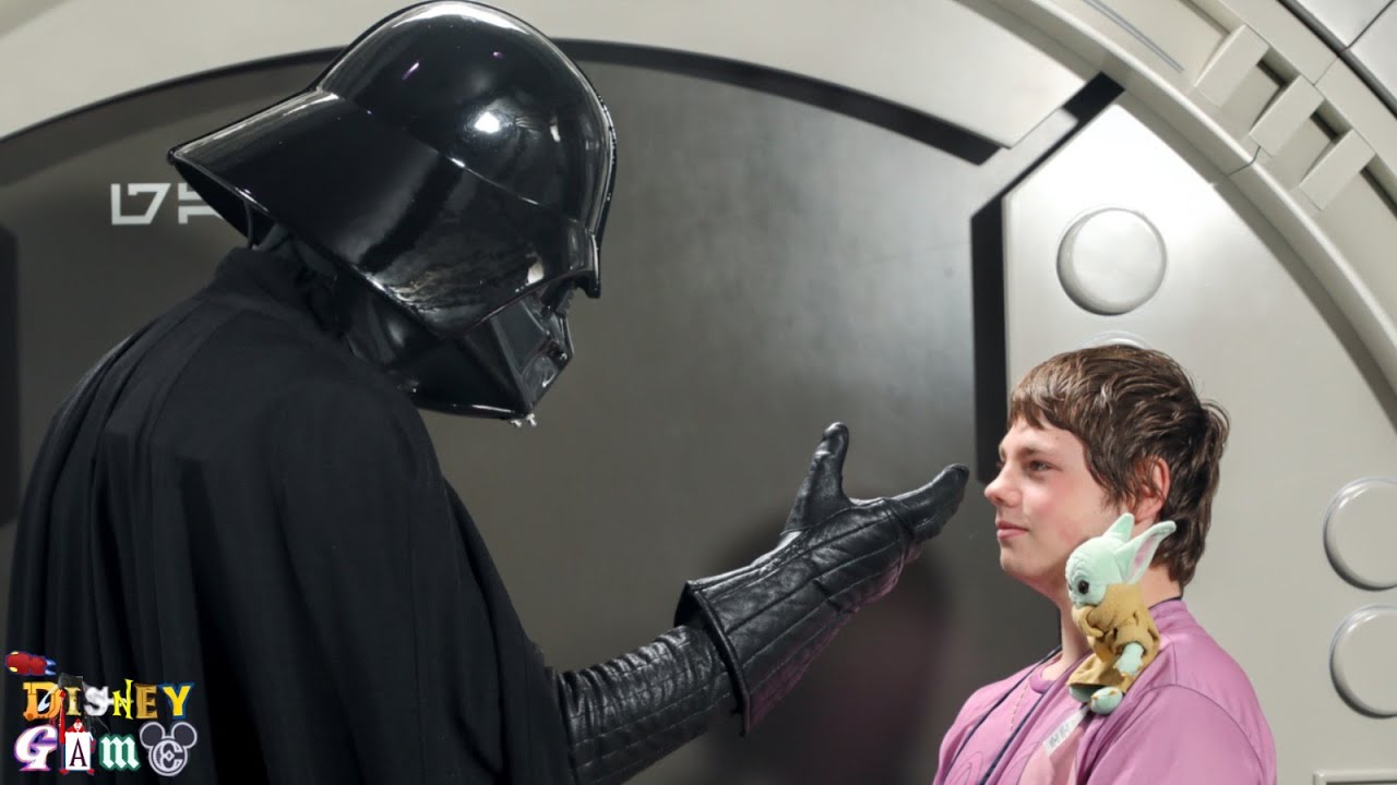 Darth Vader Meets Grogu - Disneyland Paris 2022