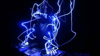 DJ. PhaMee - One More Night