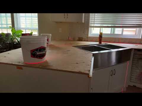 How Is Plywood Decking Installed For Granite Countertop