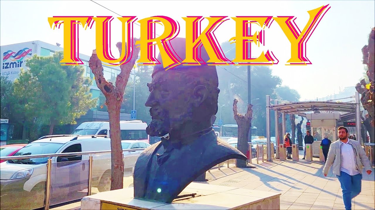 Relaxing Walk. Street art. sculptures. graffiti. Turkey Travels