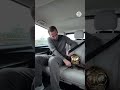 UN ACOMPAÑANTE DE LUJO: HARRY KANE RUMBO AL BAYERN MUNICH, CON EL BALÓN DE ORO | #Shorts