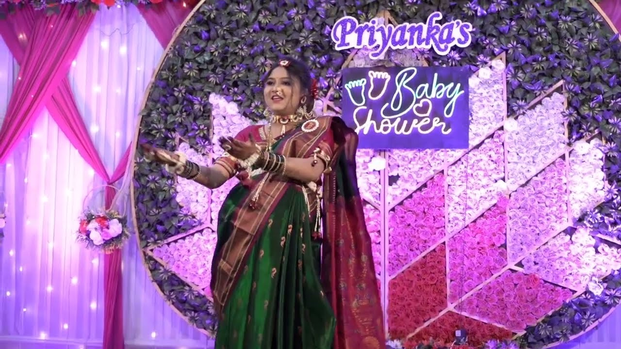 Baby Shower dance by Mom to be