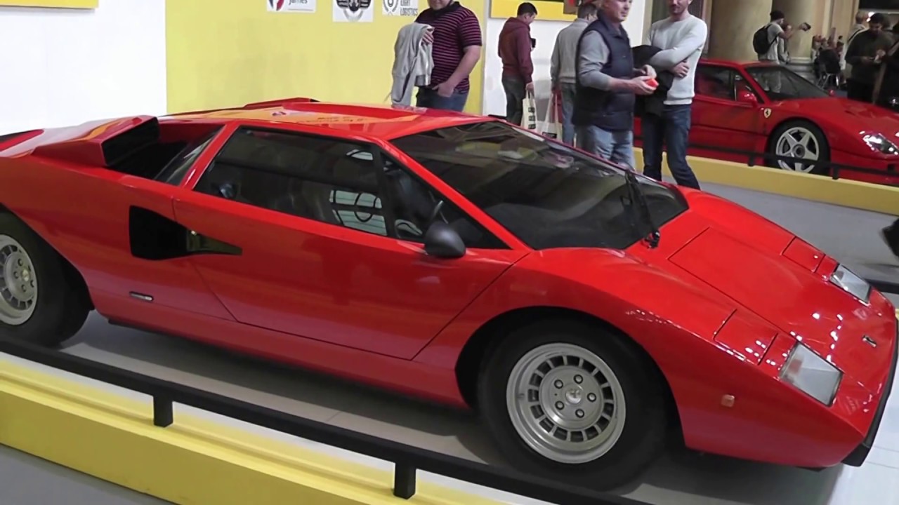 Lamborghini Countach LP400