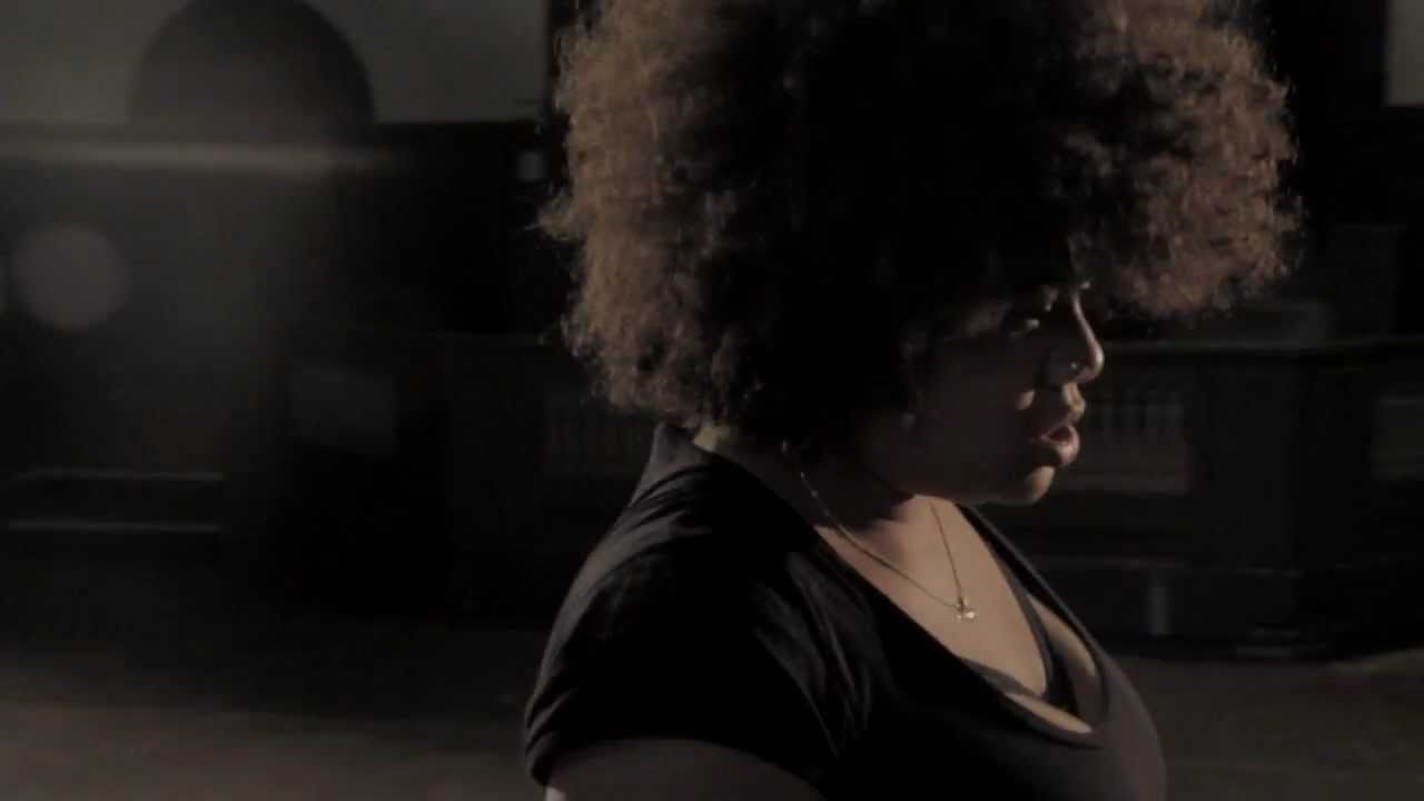 Dudettes - Reflection (Official Music Video)