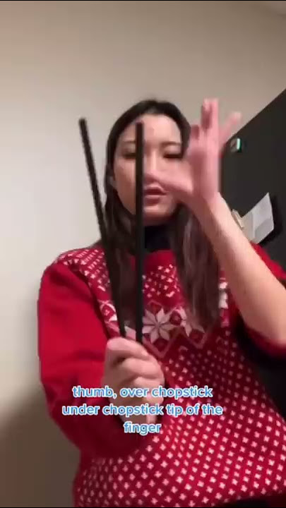how to use chopsticks 😱 #shorts