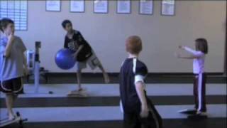 Dynamic Integration™ Proprioceptive Training/Children_Slantboard