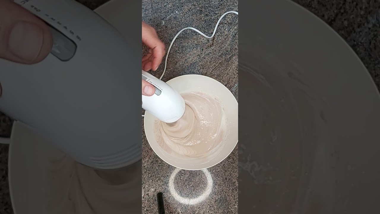 עוגת מוקה אגוזים