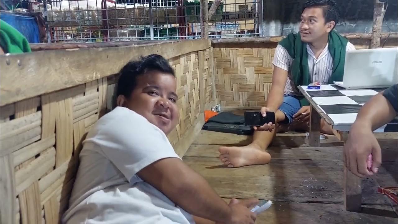 Bargot jumpa penggemar diRumah Makan Darwin Aek Haruaya - YouTube