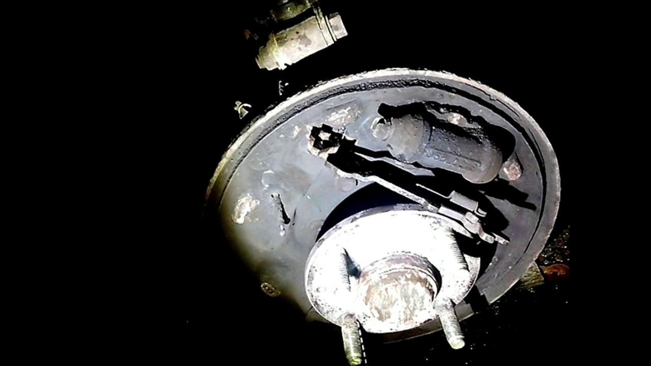 Ford Escort Emergency Brake Stuck, Adjustment, Drum Noise Repair 1997