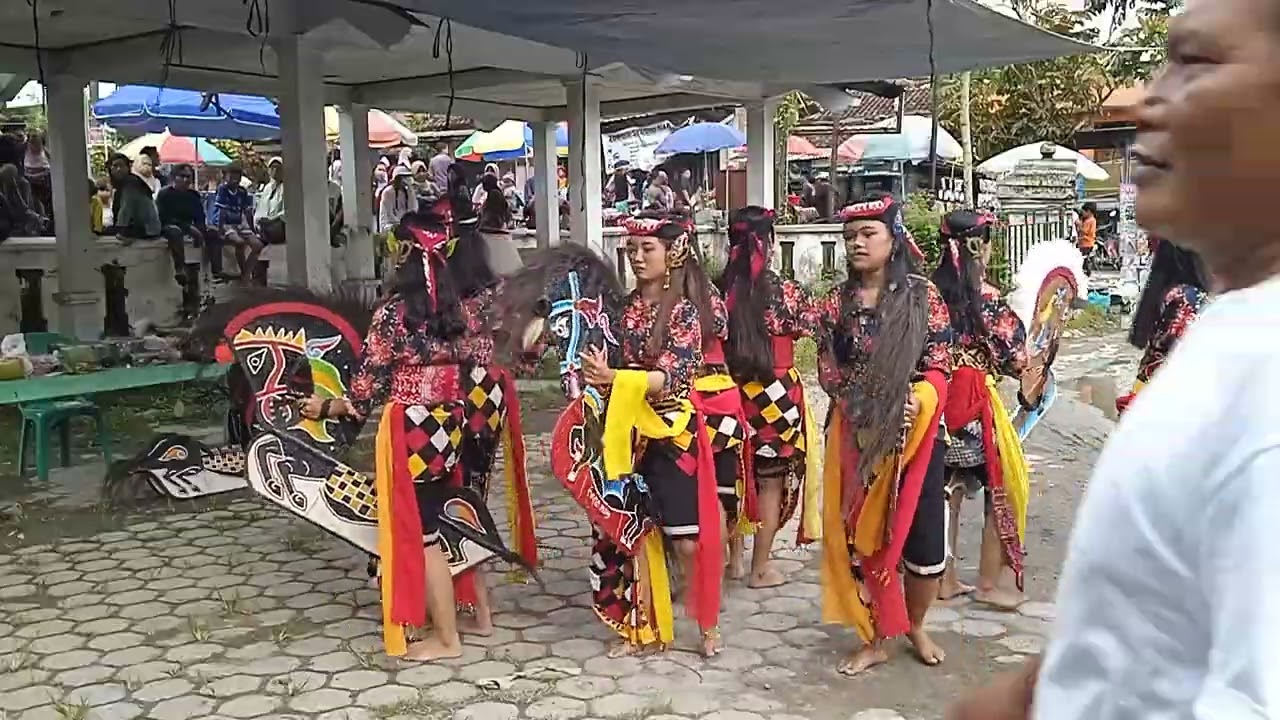 KUDA KEPANG SANGGAR PUTRA NUSANTARA KARANGSAMBUNG KEBUMEN 