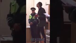 Funny Stuff - Arrested Man Makes Beatbox 