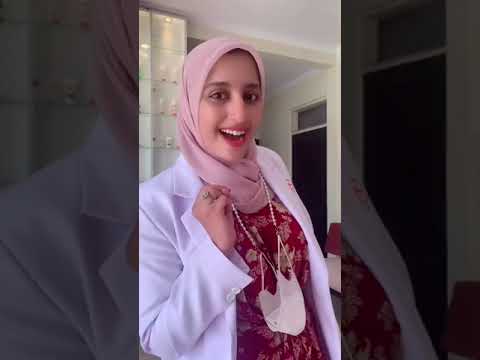 Video: Dapatkah solarium membantu jerawat?