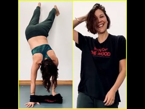Maggie Gyllenhaal Puts 42-year-old Oscar-nominated actress complete the handstand t-shirt challenge