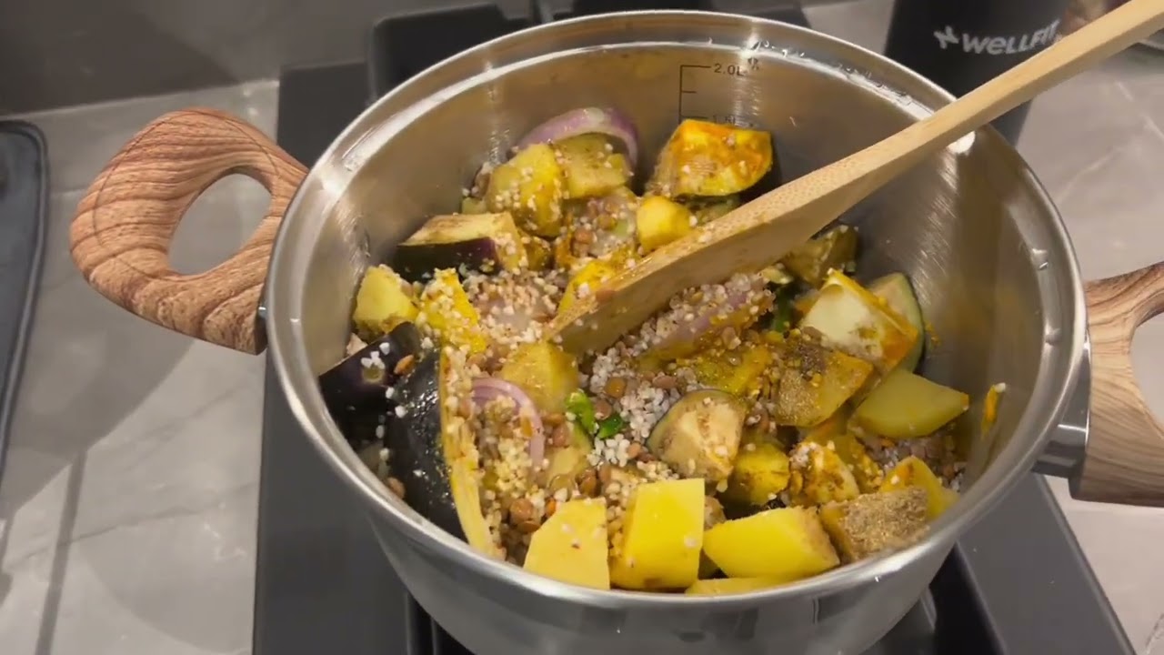 Bangladeshi vegetable rice with eggs . Check how to make it