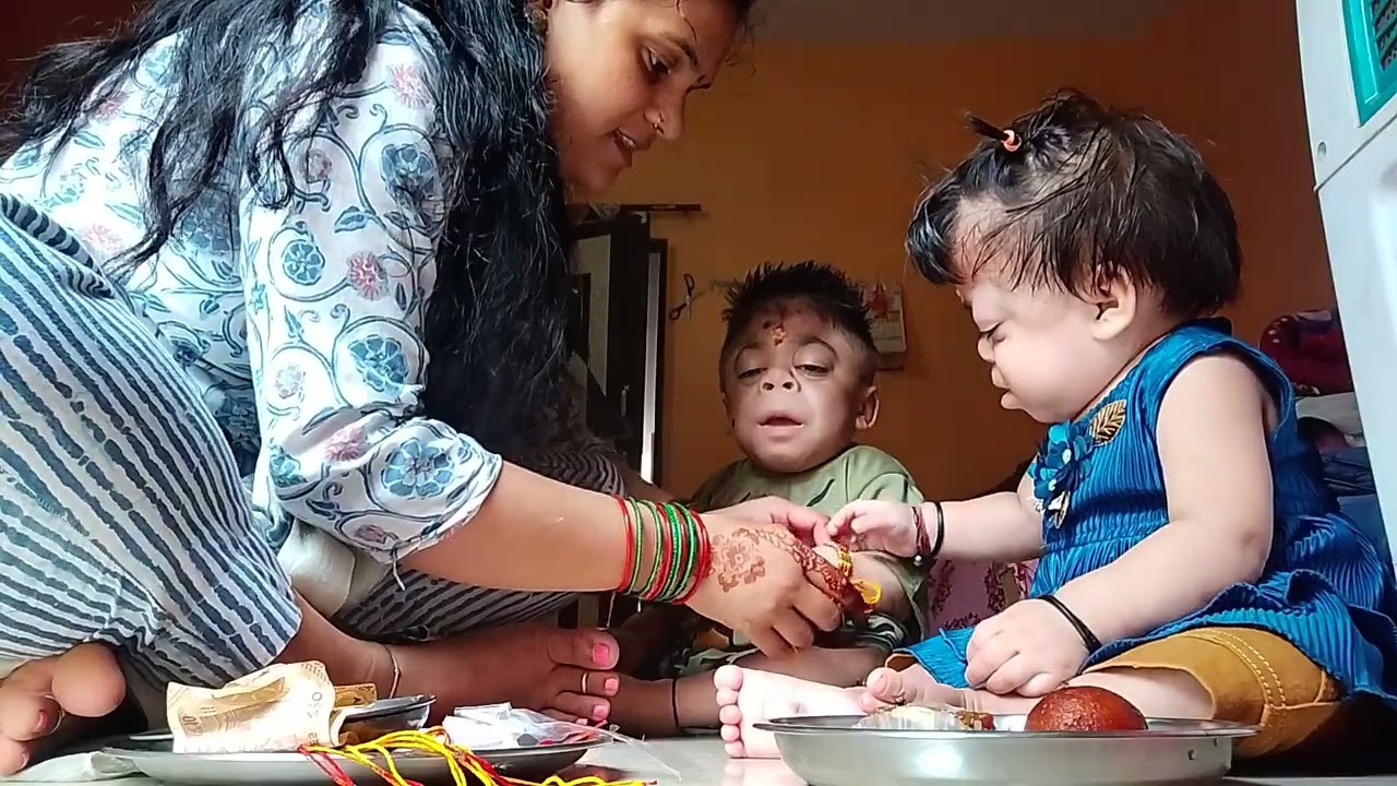 मंकू और बेदू की तरफ से आप सभी को हैप्पी रक्षाबंधन 🙏🙏🥰🥰🍫🍫🍫